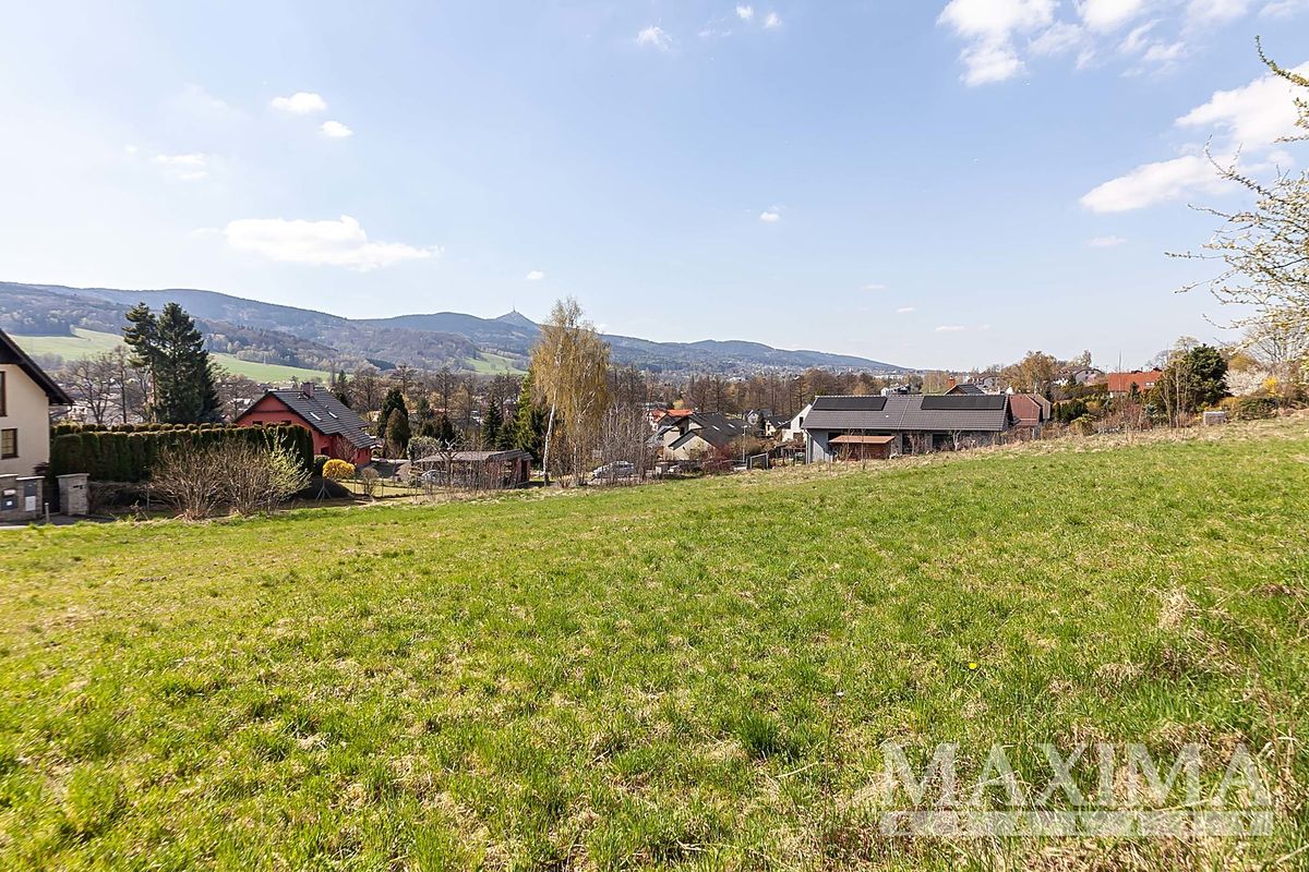 Prodej stavebního pozemku 1050 m² – fotografie 2