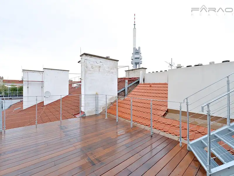 Pronájem bytu 2+kk 60 m², Praha – náhled fotky 2