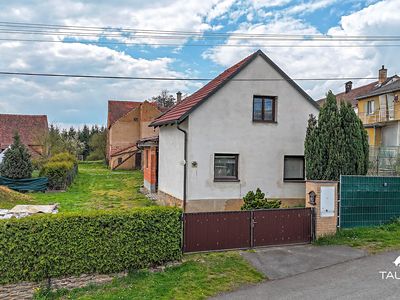 Prodej rodinného domu 142 m², pozemek 728 m²