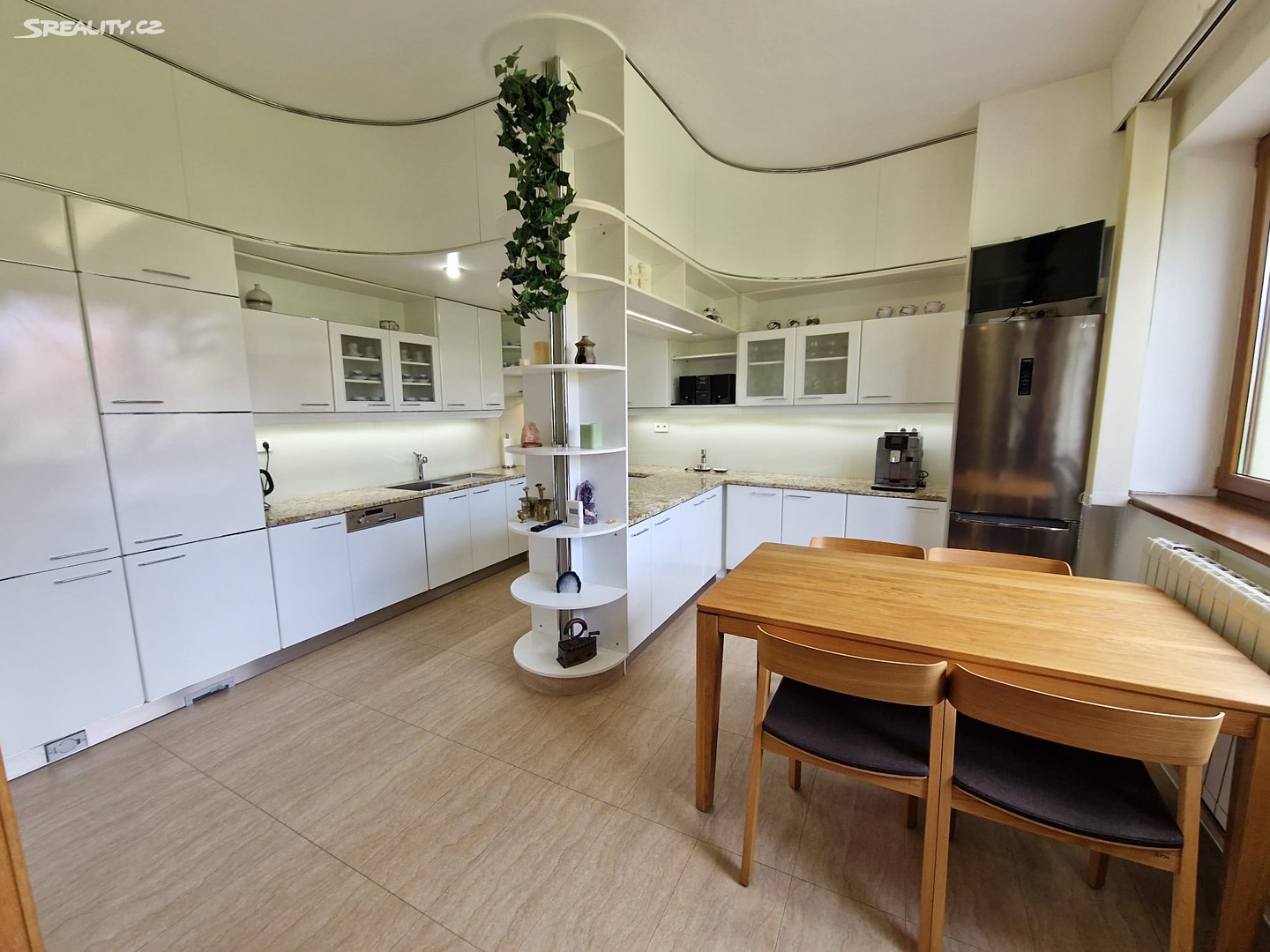 Prodej  rodinného domu 180 m², pozemek 264 m², Velký Týnec