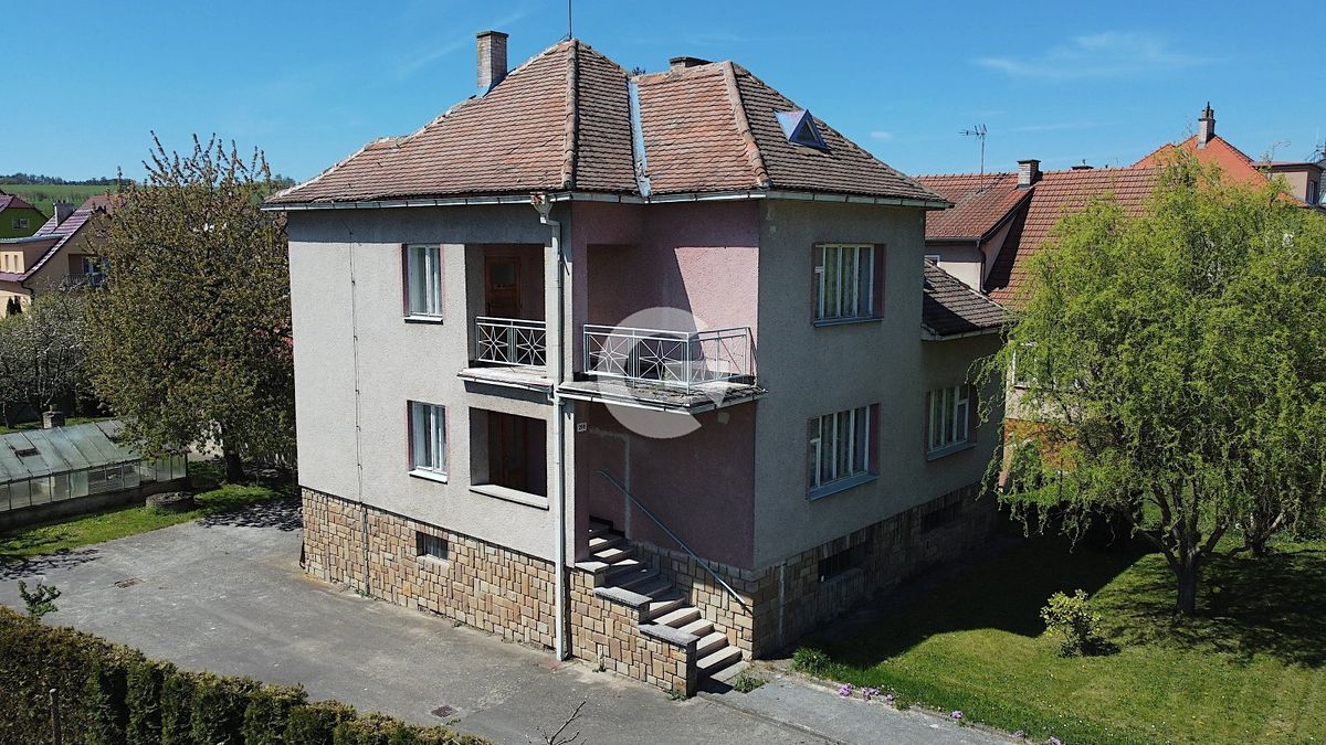 Prodej rodinného domu 122 m², pozemek 1039 m²