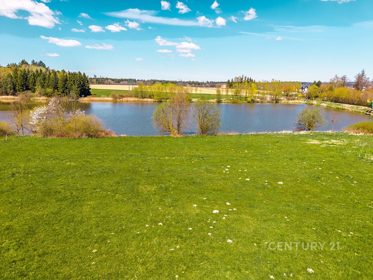 Prodej stavebního pozemku 1404 m² – fotografie 3