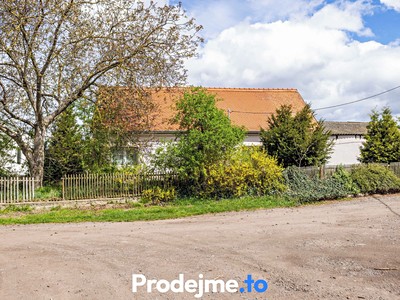 Prodej  rodinného domu 82 m², pozemek 1 915 m²
