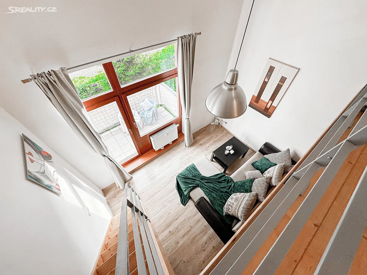 Pronájem bytu 2+kk 41 m², Praha