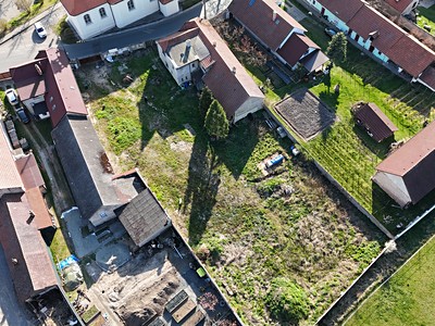 Prodej  stavebního pozemku 2 000 m²