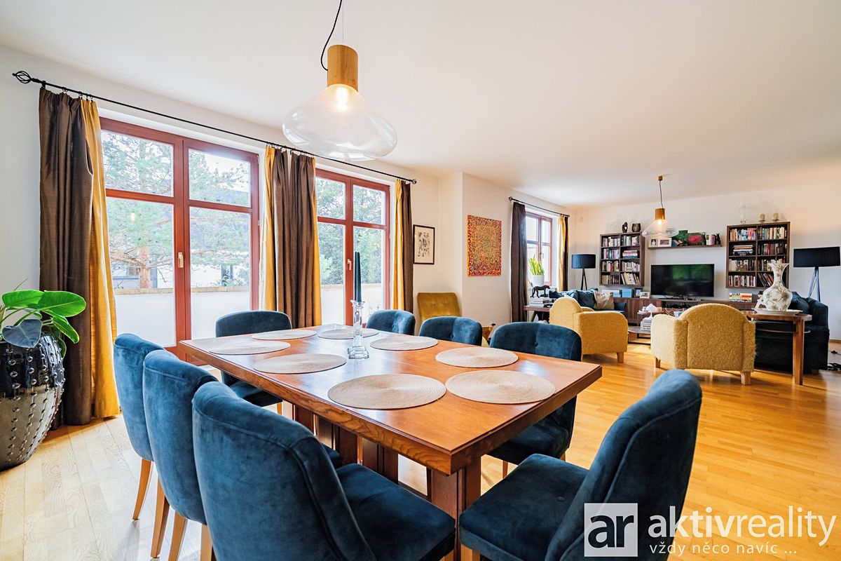 Pronájem bytu 4+kk 180 m²