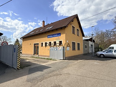 Pronájem skladového prostoru 53 m²