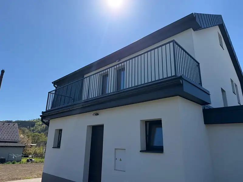 Prodej rodinného domu 340 m², pozemek 873 m², Chrastava – náhled fotky 3