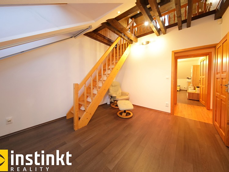 Квартира 4+1 в оренду, 110 м² (19 з 21)
