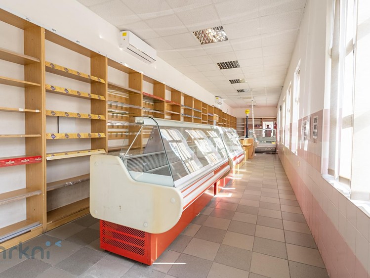 Prodej komerčního prostoru, 125 m² (9 z 18)