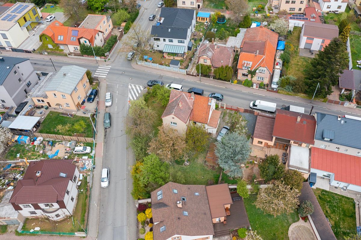 Prodej rodinného domu 150 m², pozemek 674 m² – fotografie 3