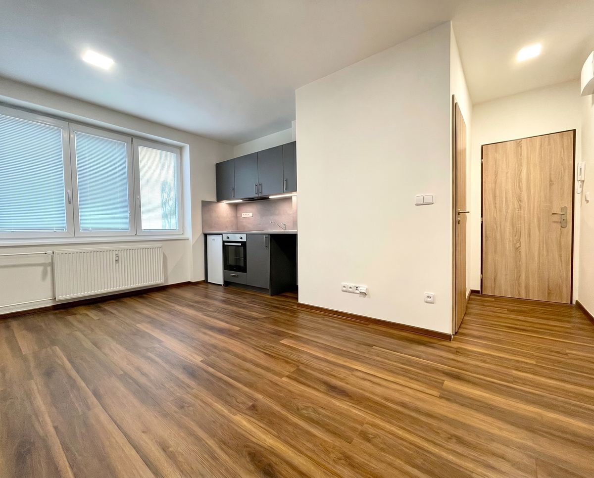 Prodej bytu 1+kk 25 m² – fotografie 2