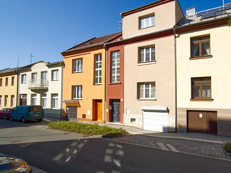 Prodej rodinného domu 250 m², pozemek 237 m², Olomouc – náhled fotky 1
