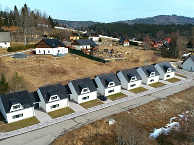 Prodej  stavebního pozemku 2 495 m²