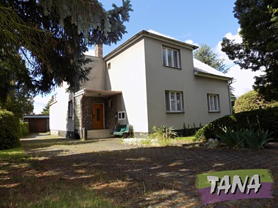 Prodej  rodinného domu 230 m², pozemek 725 m²