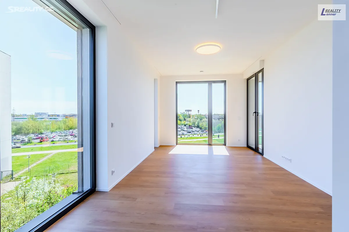 Pronájem bytu 2+kk 75 m² - Widok 5