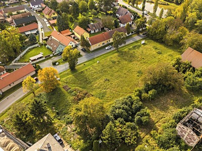 Prodej  stavebního pozemku 647 m² — photo 3