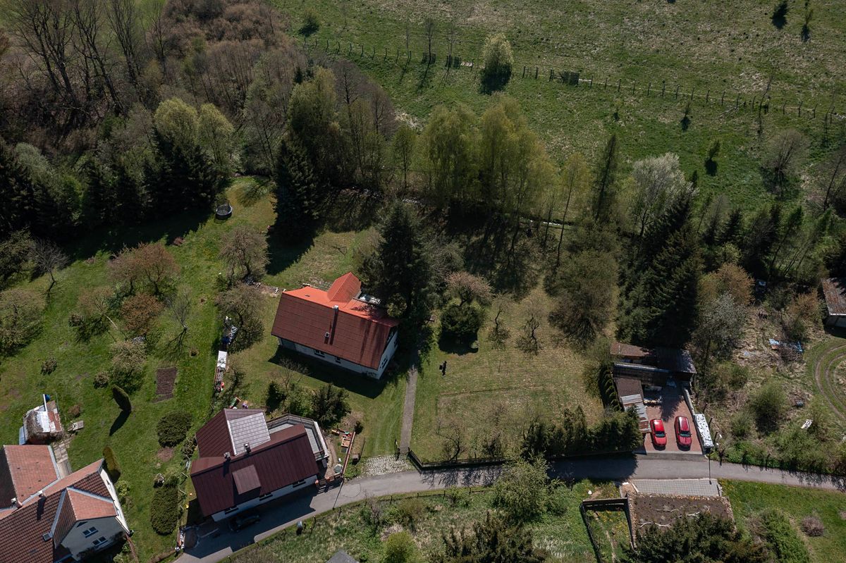 Prodej stavebního pozemku 2357 m² – fotografie 3
