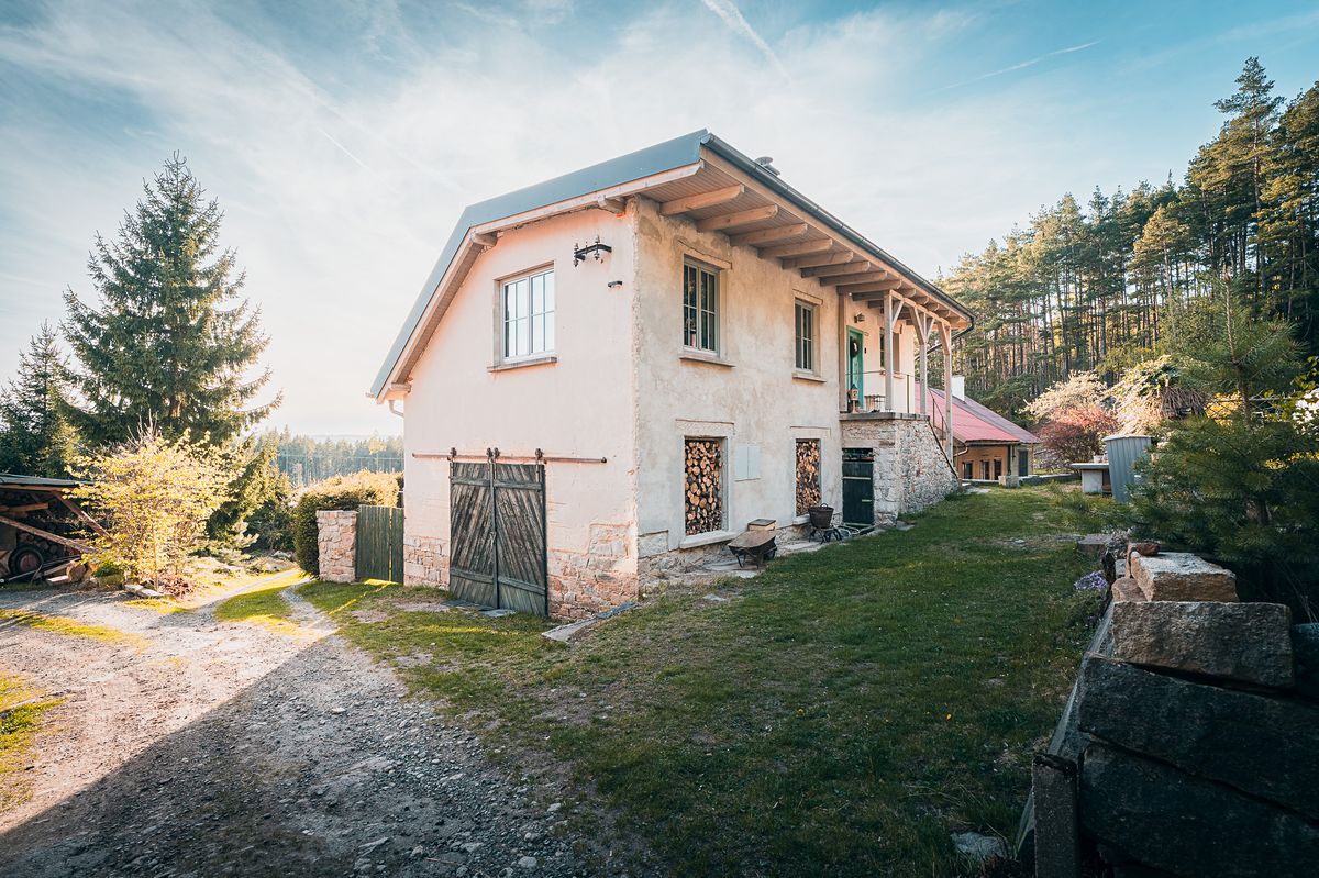 Prodej chaty 151 m², pozemek 813 m² – fotografie 2
