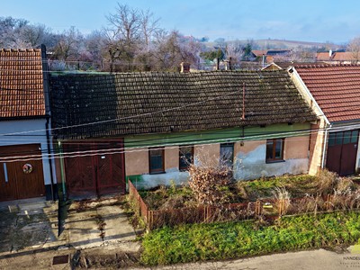 Prodej  rodinného domu 86 m², pozemek 1 724 m²