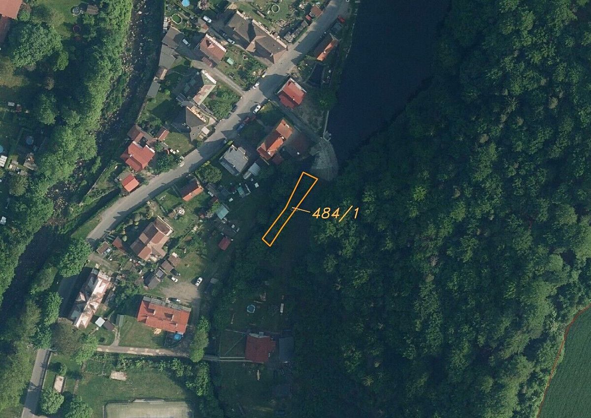 Prodej pozemku 214 m² – fotografie 3