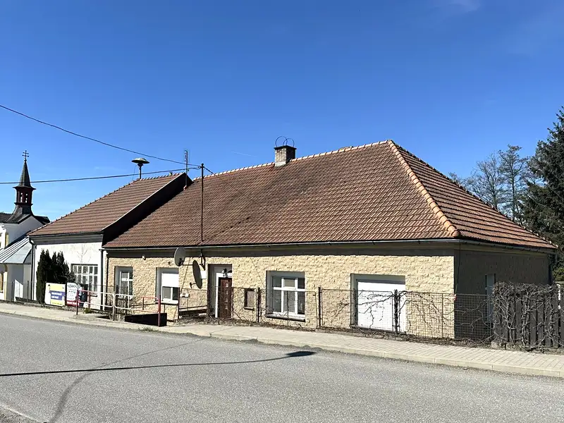Prodej rodinného domu 174 m², pozemek 907 m², Humpolec – náhled fotky 1
