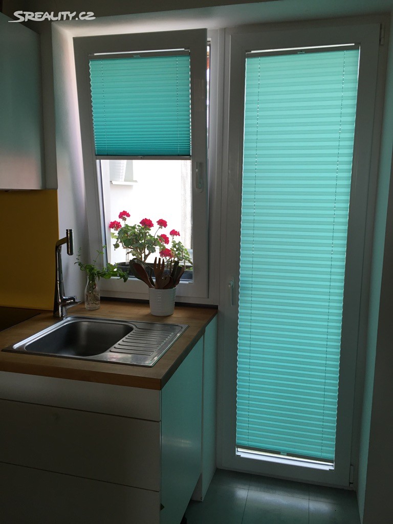 Prodej bytu 2+kk 87 m² (Podkrovní) - Widok 4