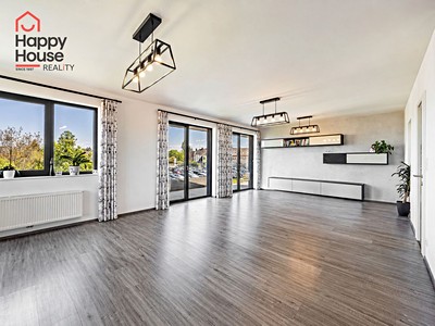 Pronájem bytu 3+kk 112 m² — photo 2