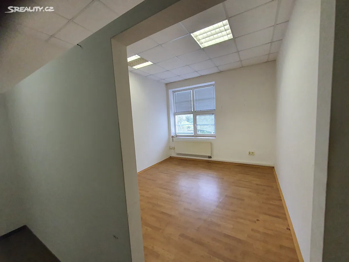 Pronájem kanceláře 24 m², Havlíčkův Brod