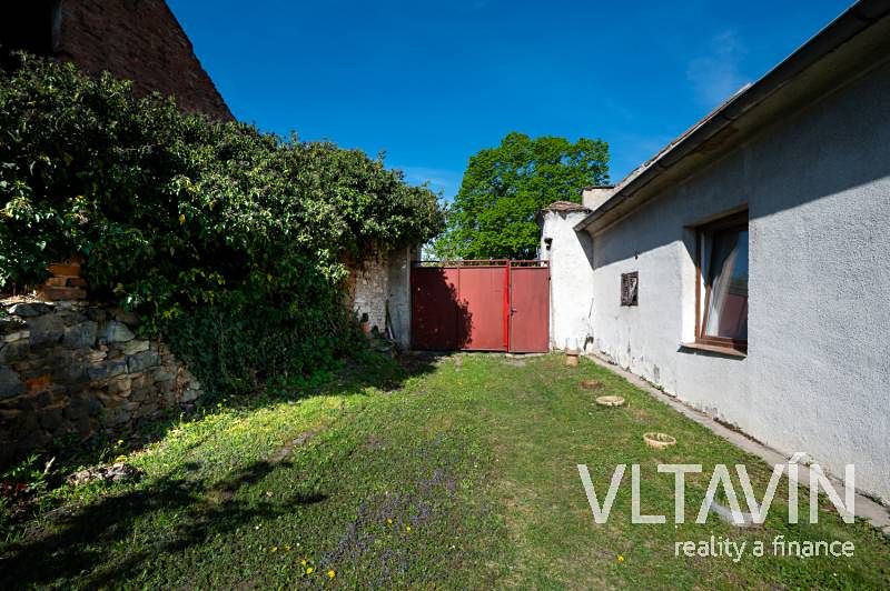 Prodej rodinného domu 120 m², pozemek 577 m² – fotografie 3