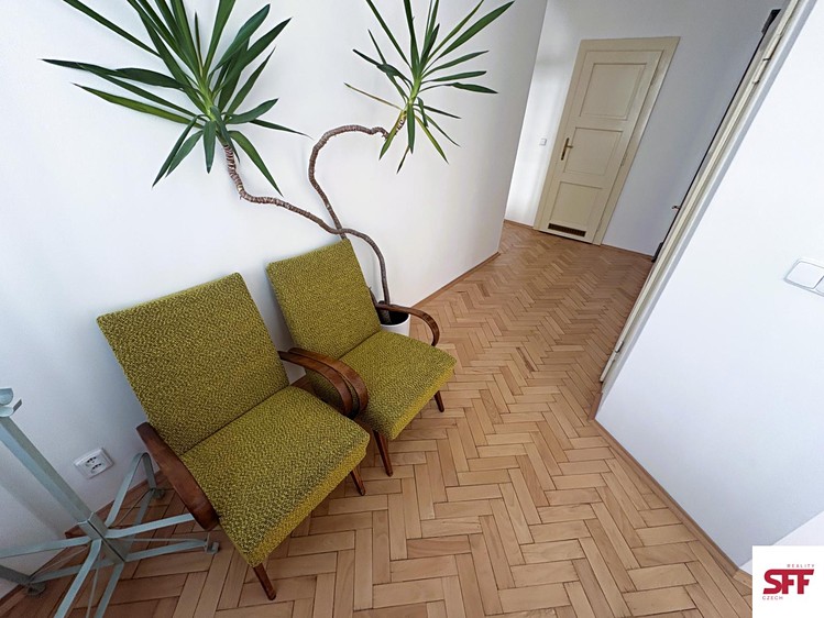 Pronájem bytu 3+kk, 76 m² (11 z 25)