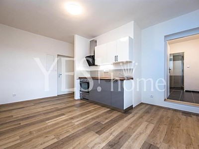 Pronájem bytu 3+kk 59 m²