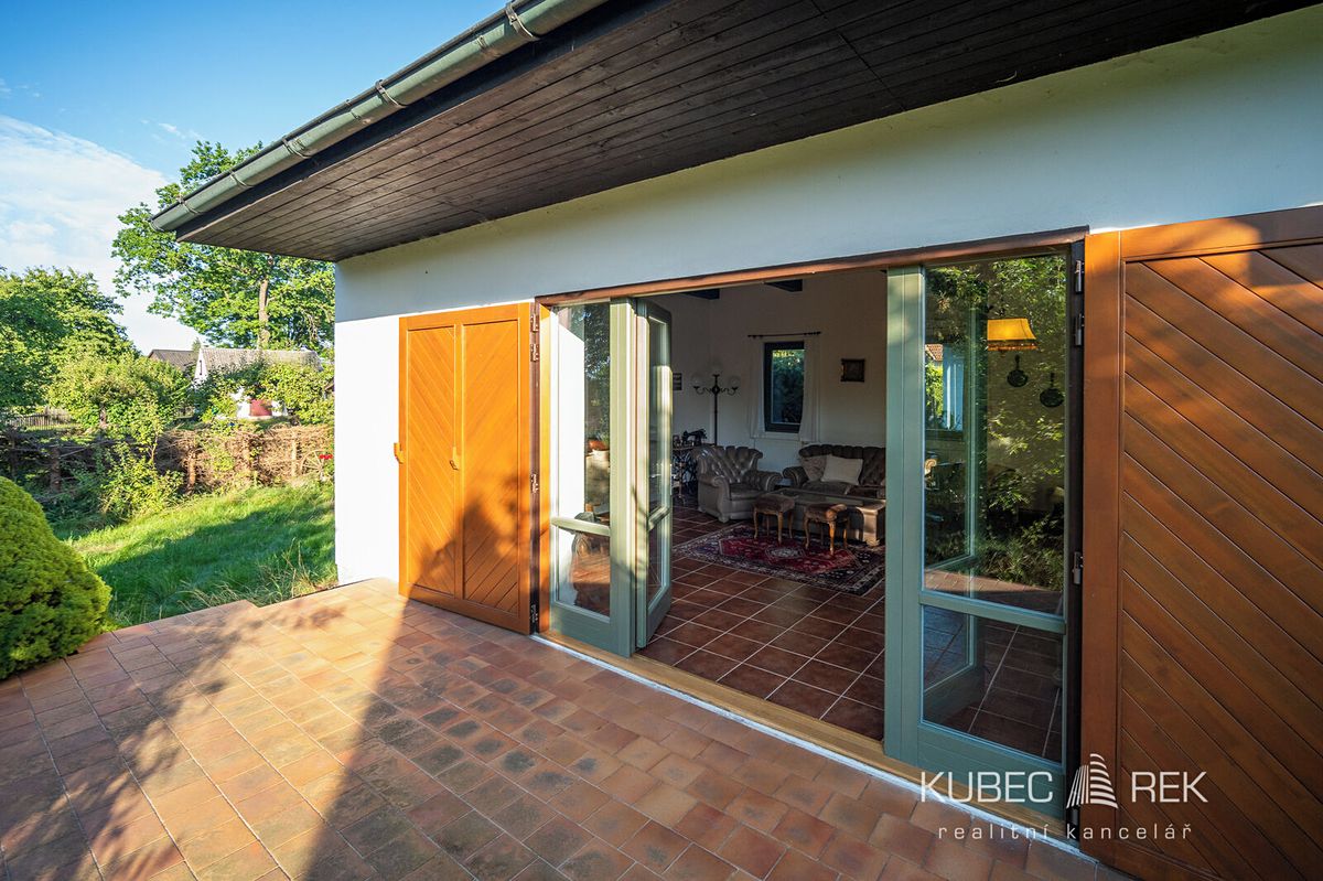 Prodej chalupy 300 m², pozemek 1505 m² – fotografie 5