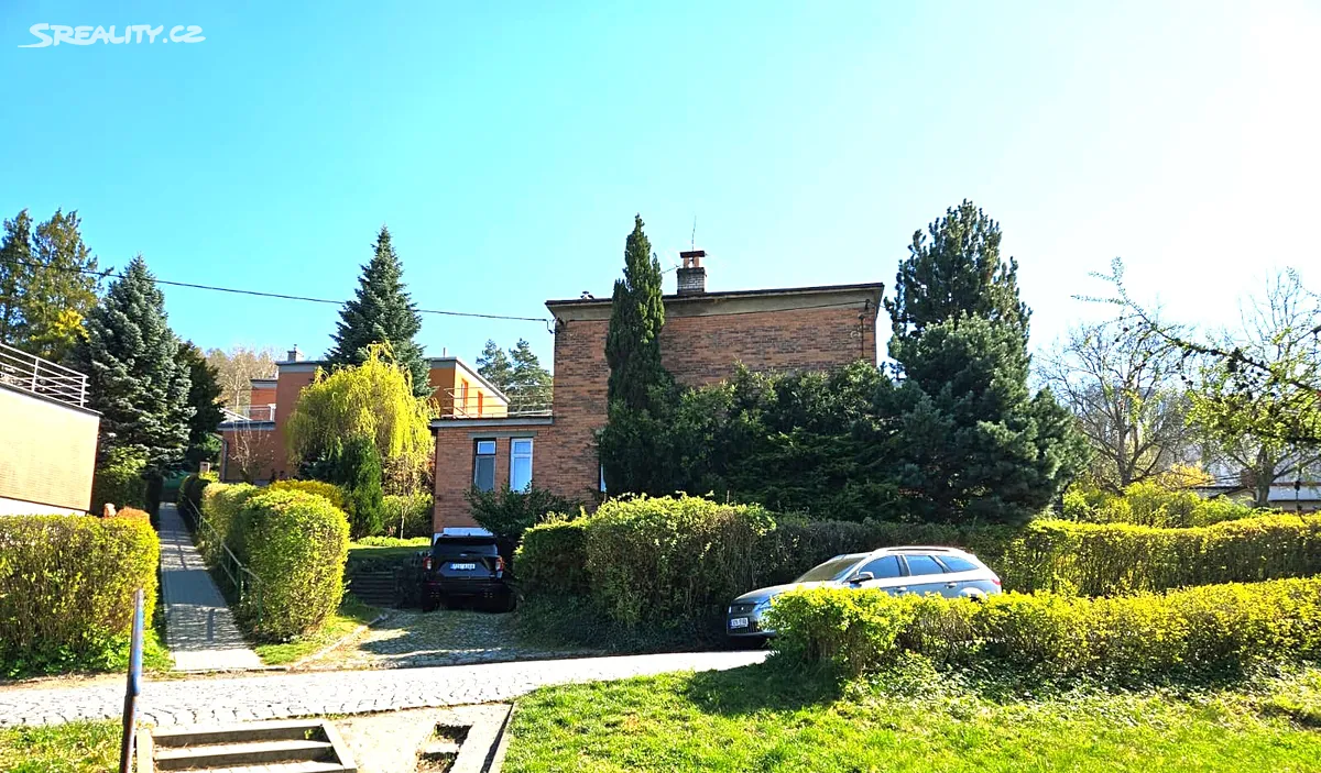 Prodej vily 200 m², pozemek 640 m², Zlín