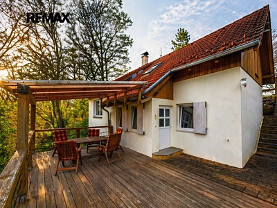 Prodej  chaty 93 m², pozemek 654 m²
