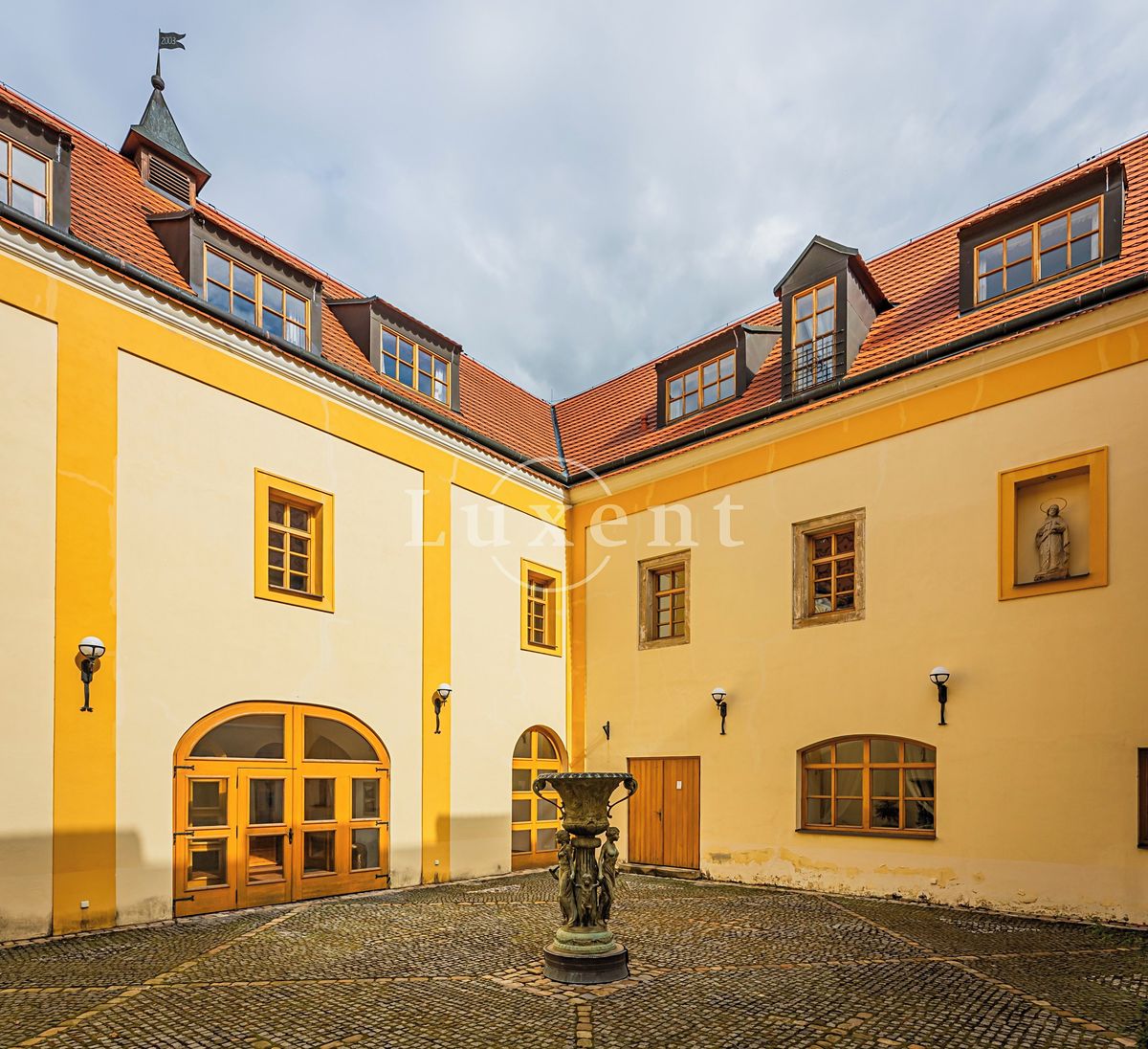 Prodej památky 2500 m², pozemek 6302 m² – fotografie 3
