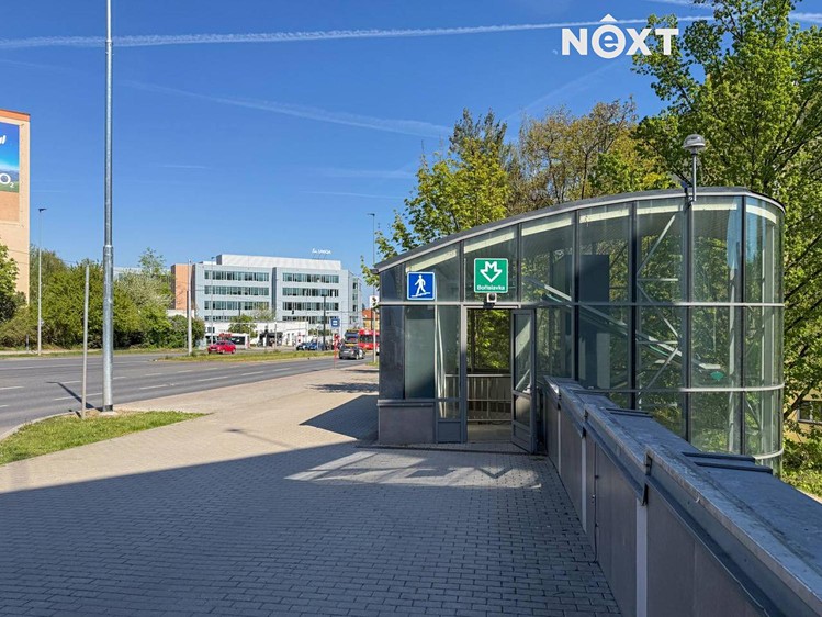 Kamerunská 3