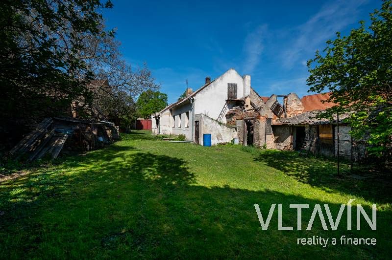 Prodej rodinného domu 120 m², pozemek 577 m² – fotografie 2