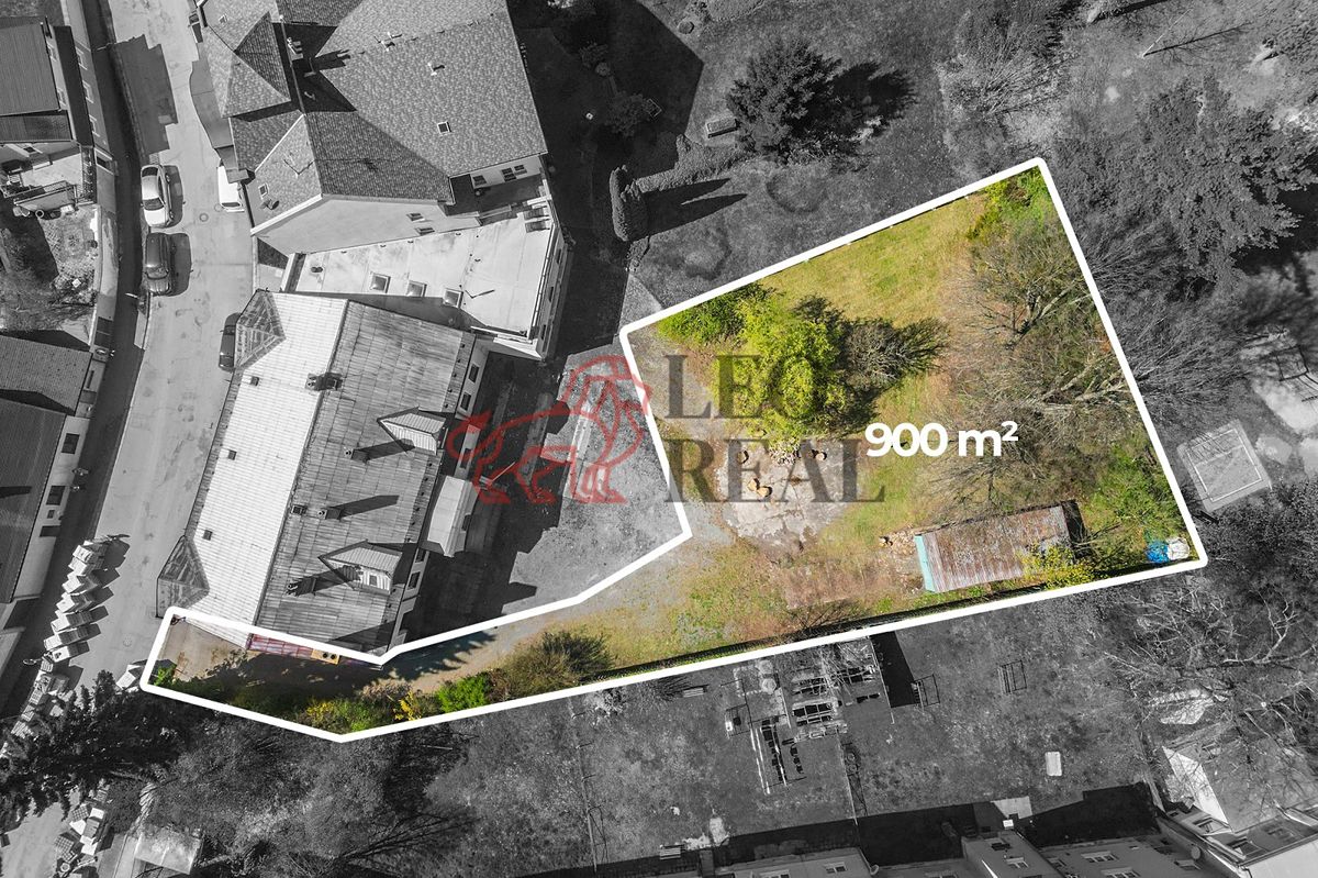 Prodej stavebního pozemku 900 m²
