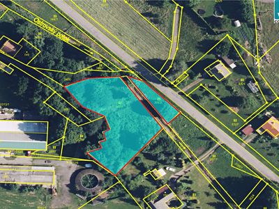 Prodej stavebního pozemku 2375 m²