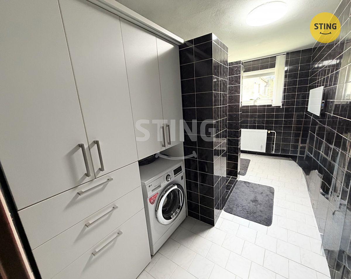 Prodej rodinného domu 337 m², pozemek 4220 m² – fotografie 5