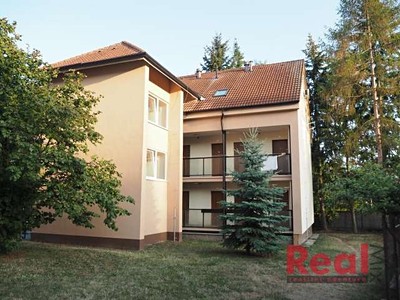 Pronájem bytu 1+kk 28 m²
