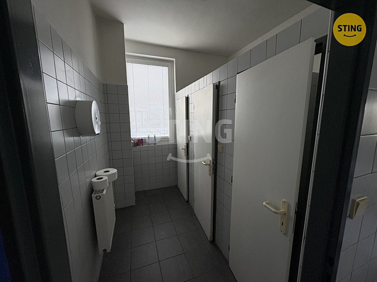 Комерційне приміщення в оренду, 67 м² (11 з 12)