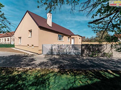 Prodej  rodinného domu 234 m², pozemek 317 m²