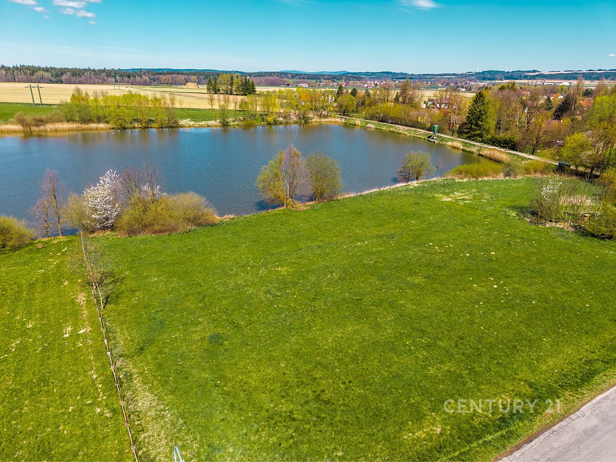 Prodej stavebního pozemku 1863 m² – fotografie 3
