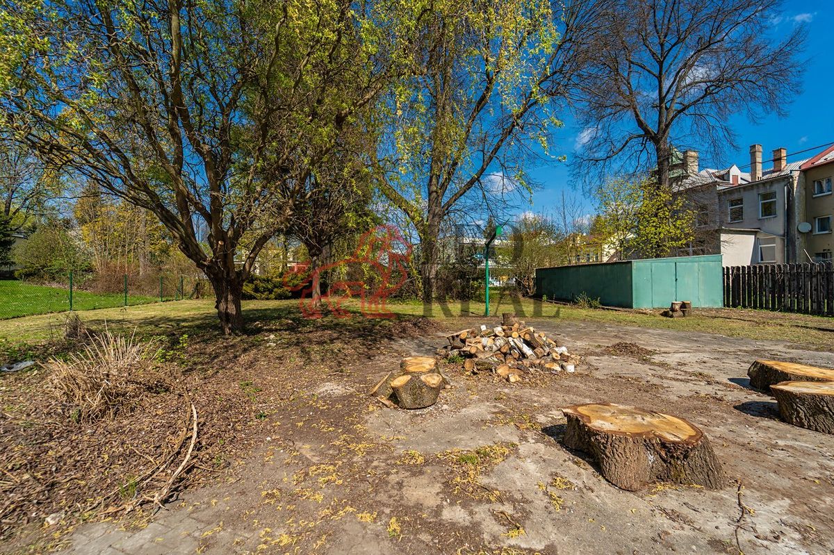 Prodej stavebního pozemku 900 m² – fotografie 3