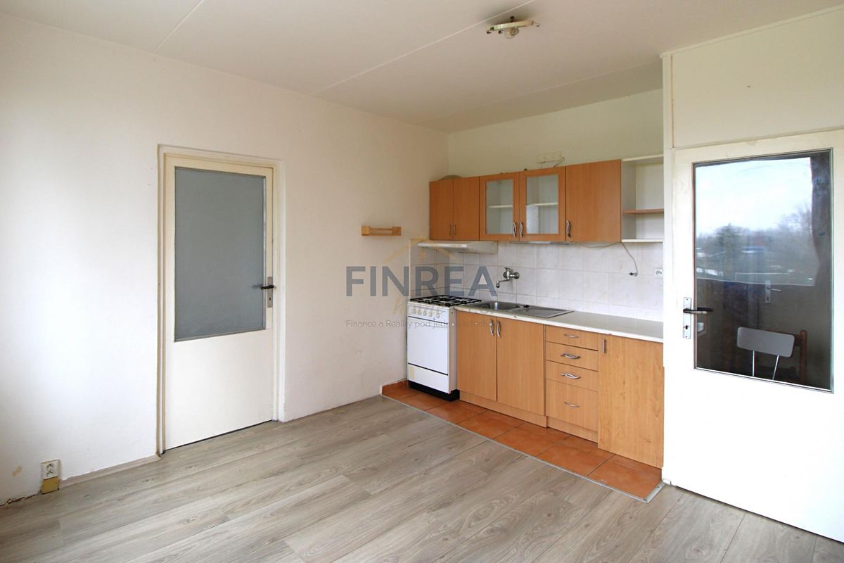 Pronájem bytu 1+1 35 m² – fotografie 2
