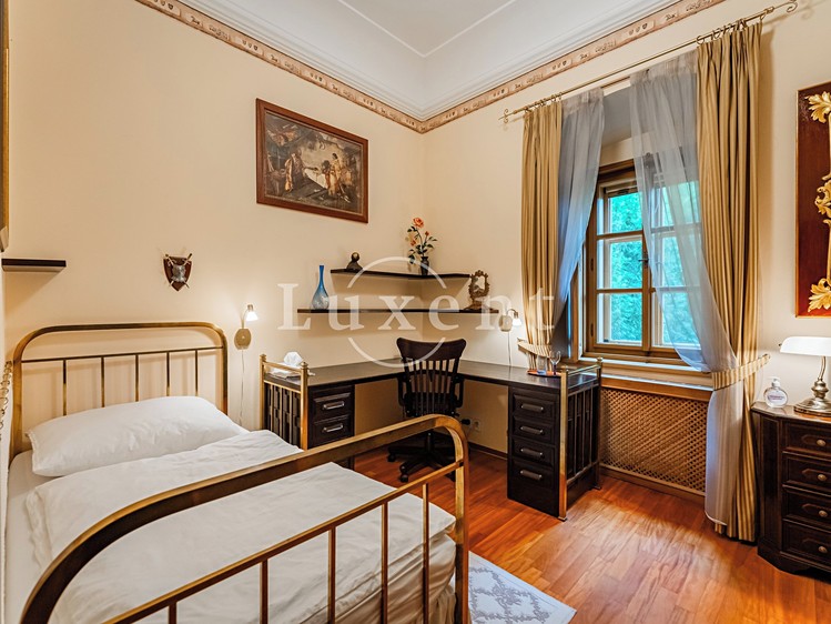 Комерційне приміщення на продаж, 2 500 м² (15 з 40)