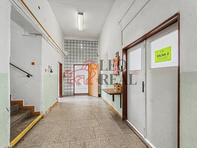 Haus zum Kauf, 500 m² (15 von 37)
