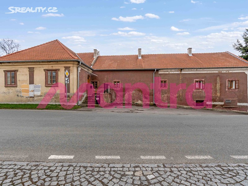 Prodej komerční nemovitosti 252 m² – pohled 3